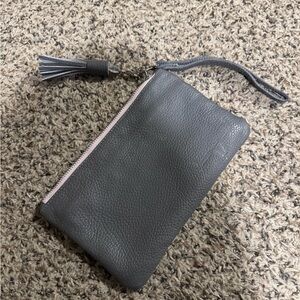 FRANKIE CAMERON WRISTLET BAG